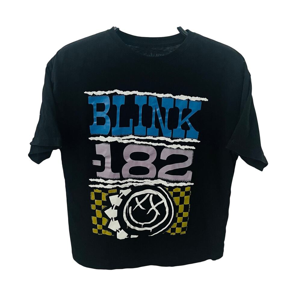 Blink-182 Graphic T-Shirt Black Smiley Face Logo Band Merch Men’s/Unisex XS